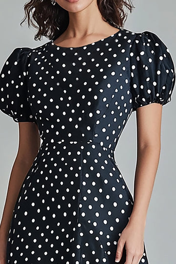 Robe longue trapèze noire à pois blancs à col rond